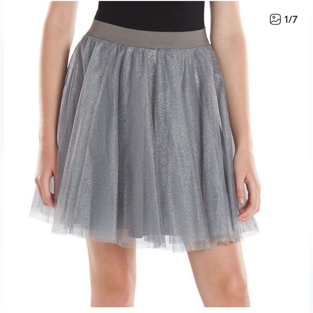 LC Lauren Conrad Silver Shimmer Tulle Skirt